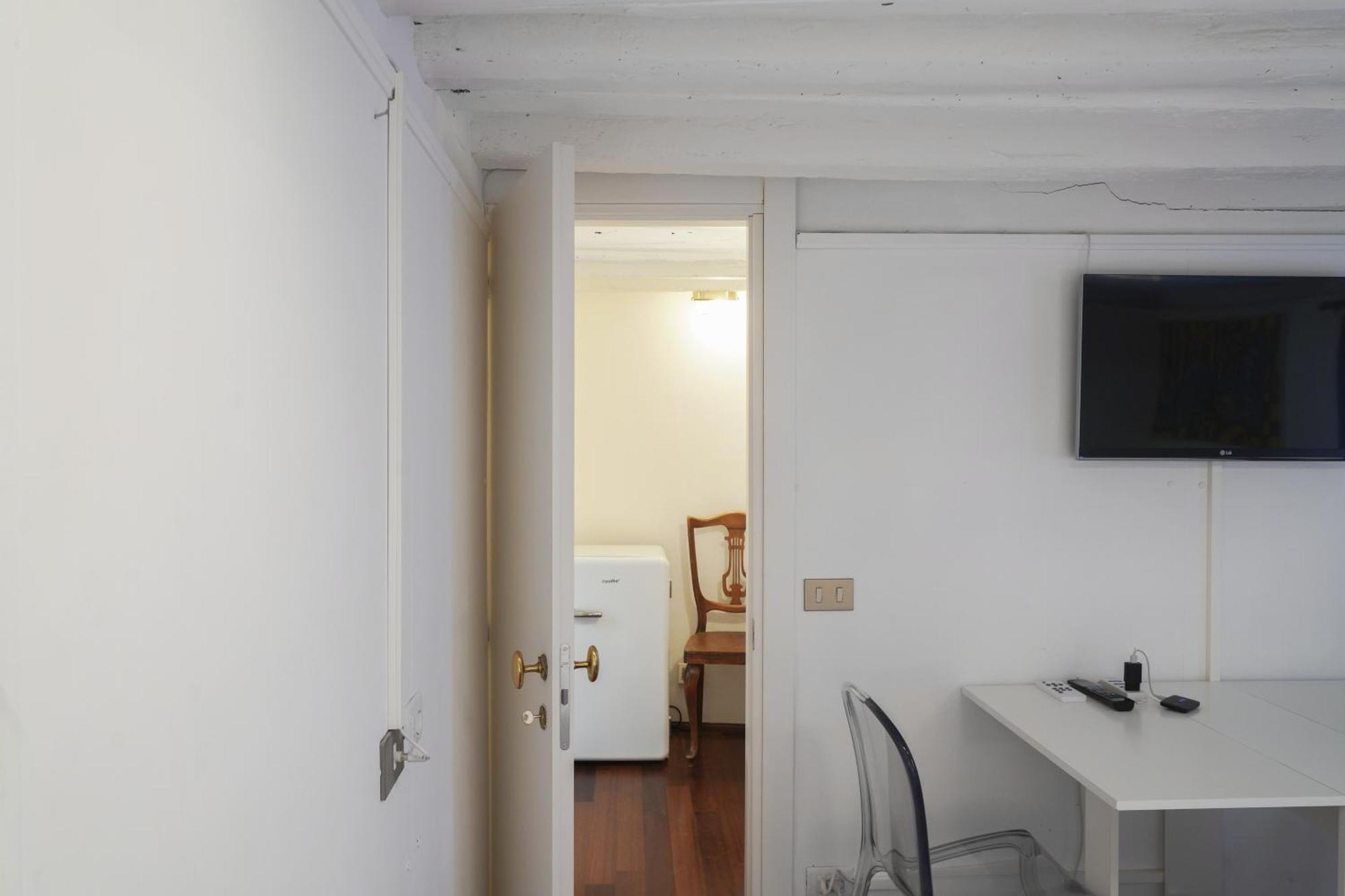 Super Central 1 Bedroom Apartment Венеція Екстер'єр фото