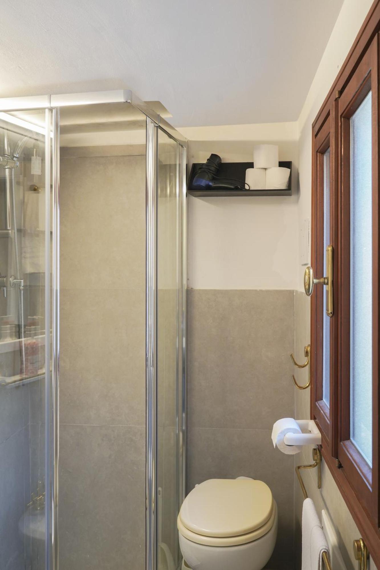Super Central 1 Bedroom Apartment Венеція Екстер'єр фото